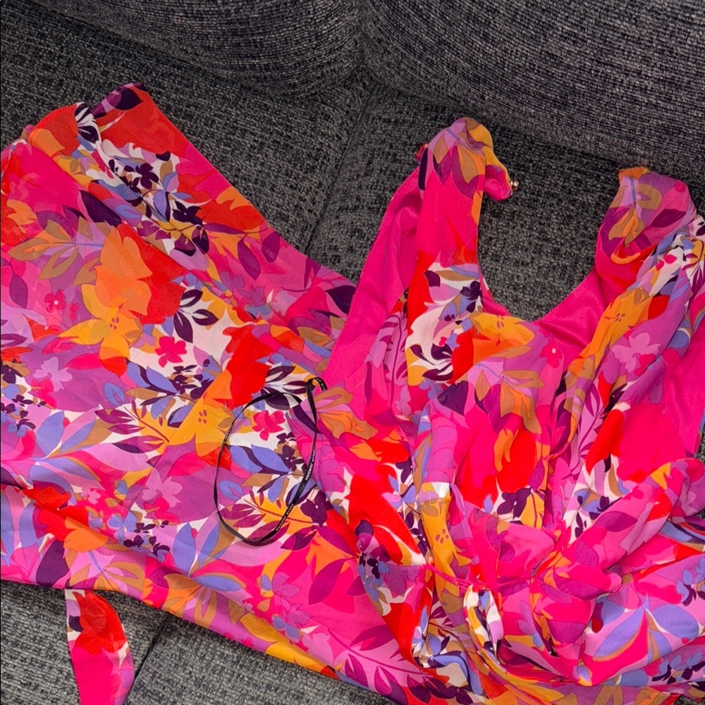 Julia Jordan Vibrant Floral Dress - Pink and Orange